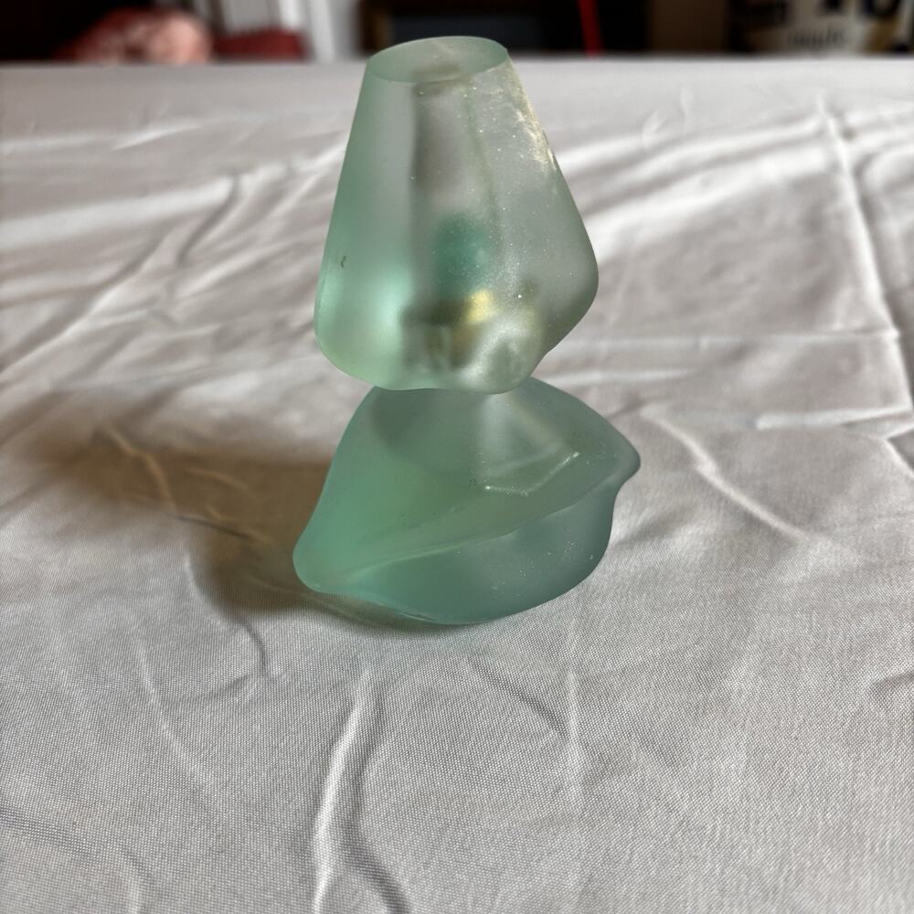 Salvador Dali Frosted Lip And Nose Parfume Bottle S.dali Ray paris Vintage